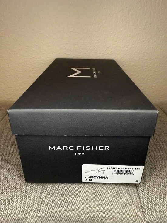 Marc Fisher Neutral Slingback Pointed Kitten Heels, Size 7 - Picture 15 of 16